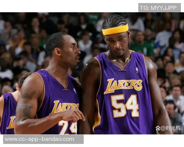 夸梅建议布朗尼学习基德技巧先适应三分再练习突破能力 夸梅建议布朗尼学习基德技巧先适应三分再练习突破能力