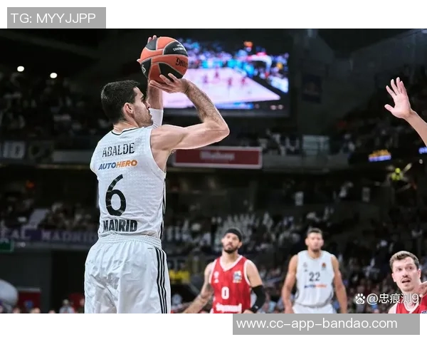 巴克利直言不信快船小卡难以平衡工作与篮球生涯